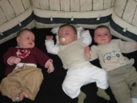 [01-04-2004] Alleen Anna, Rens en Janley hadden vandaag tijd. De rest had afgebeld, maar komen volgende keer weer.